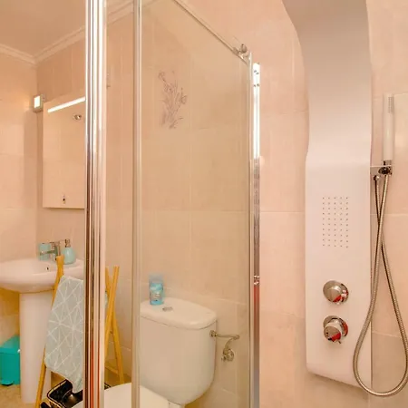 Apartamento Espanatour Estudio Bilbao 23